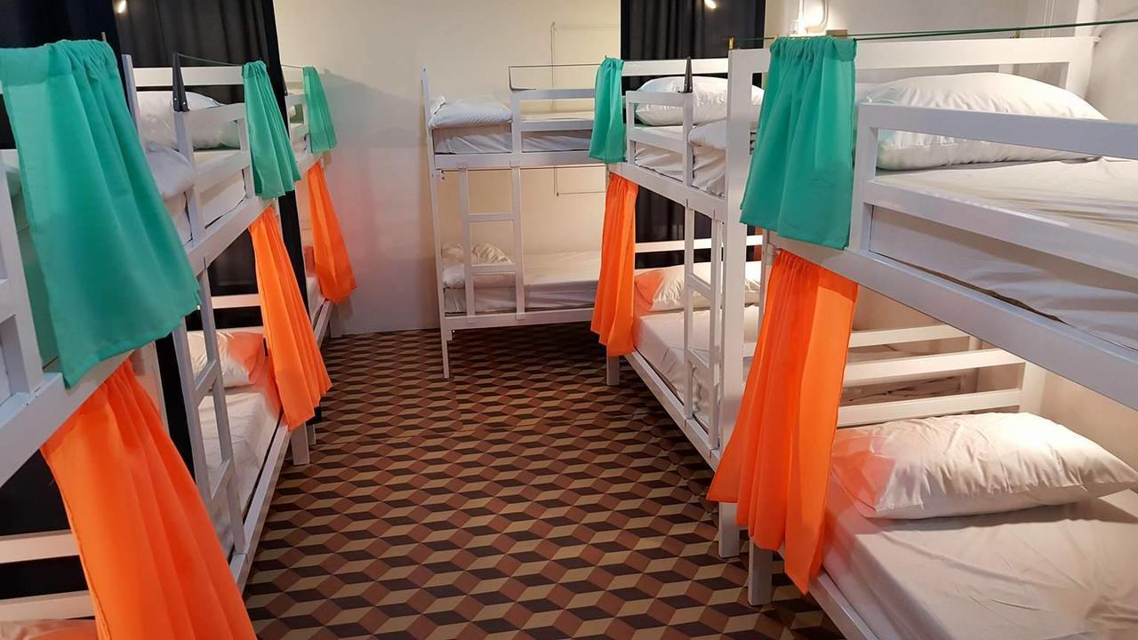 S-Space Hostel Chatuchak Бангкок Экстерьер фото